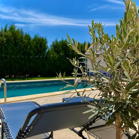 Resedinta Printeselor Гостевой дом